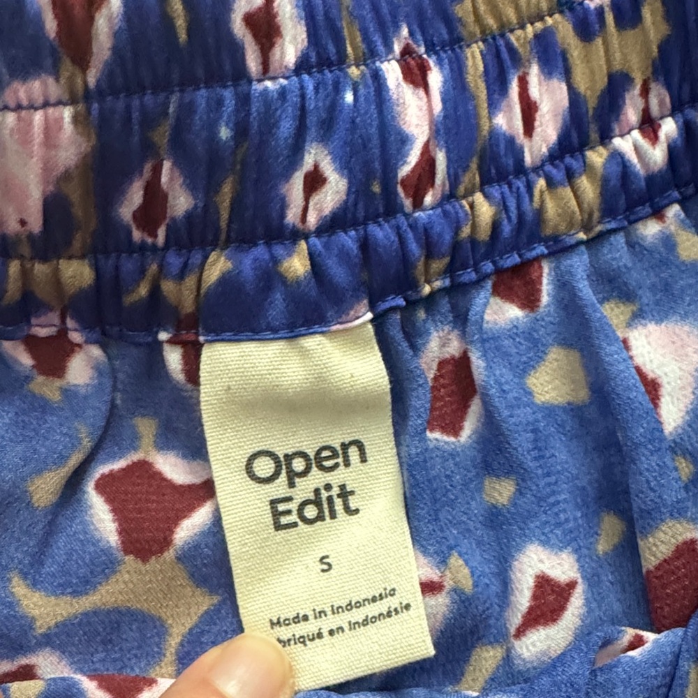 Blue Patterned Women's Polyester Shorts - Picture 3 of 3